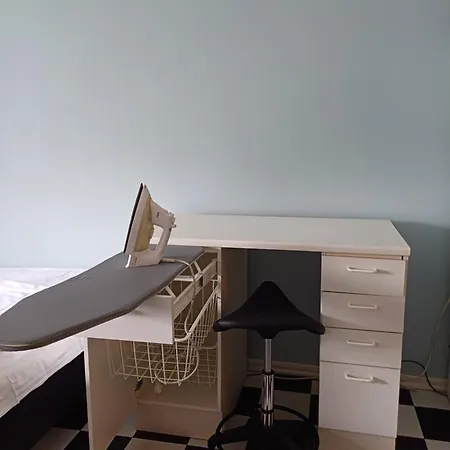 Apartamento Hh Huoneistot Yksioe *
